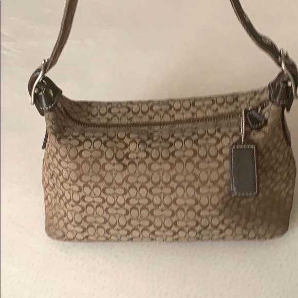 Mini Coach purse 👜 - Picture 8 of 9